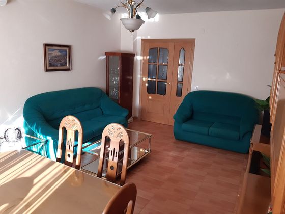 Foto 2 de Piso en venta en Azucaica - Santa María de Benquerencia de 3 habitaciones con terraza y piscina