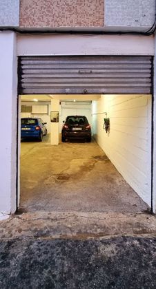 Foto 2 de Garaje en venta en Arangoiti de 80 m²