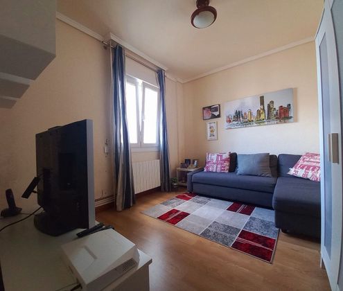 Foto 2 de Piso en venta en Arangoiti de 2 habitaciones con calefacción y ascensor