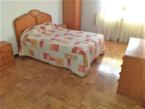 Foto 1 de Pis en venda a Sabiñánigo de 4 habitacions amb balcó i calefacció