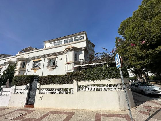 Foto 1 de Casa en venda a Montemar de 4 habitacions amb terrassa i piscina