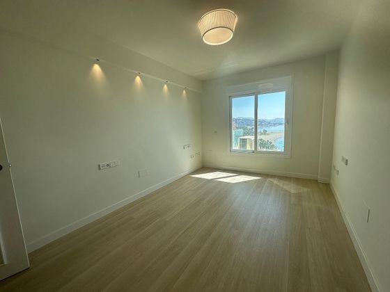 Foto 2 de Piso en alquiler en La Malagueta - La Caleta de 4 habitaciones con terraza y garaje