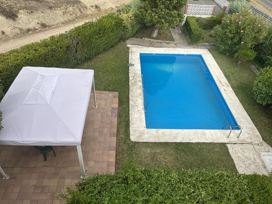 Foto 2 de Xalet en venda a Cabrerizos de 4 habitacions amb terrassa i piscina