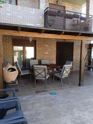 Foto 1 de Xalet en venda a Cabrerizos de 4 habitacions amb terrassa i garatge