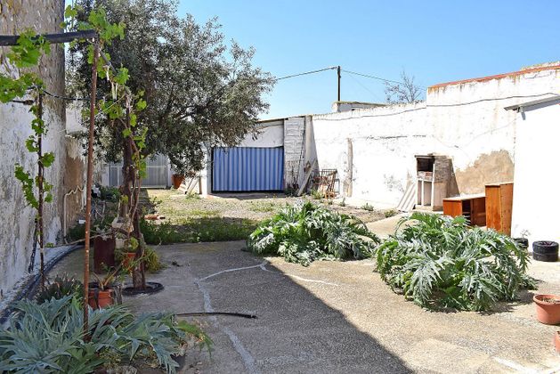 Foto 2 de Venta de casa en Osera de Ebro de 5 habitaciones con jardín
