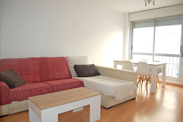 Foto 2 de Pis en venda a Burgo de Ebro (El) de 3 habitacions amb terrassa i garatge