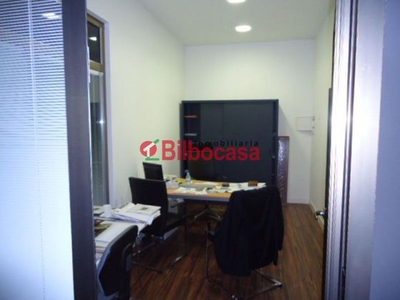 Foto 2 de Alquiler de oficina en Güeñes con aire acondicionado y ascensor