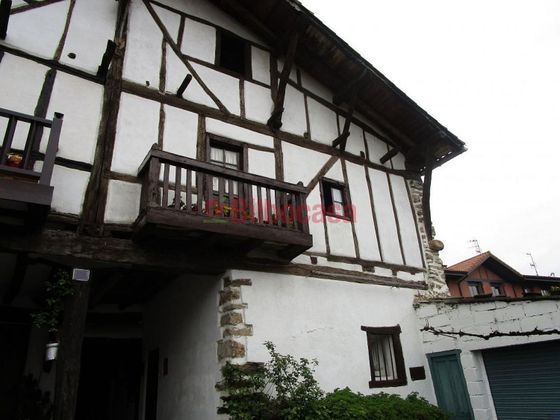 Foto 2 de Casa en venda a Zaratamo de 5 habitacions amb garatge i balcó