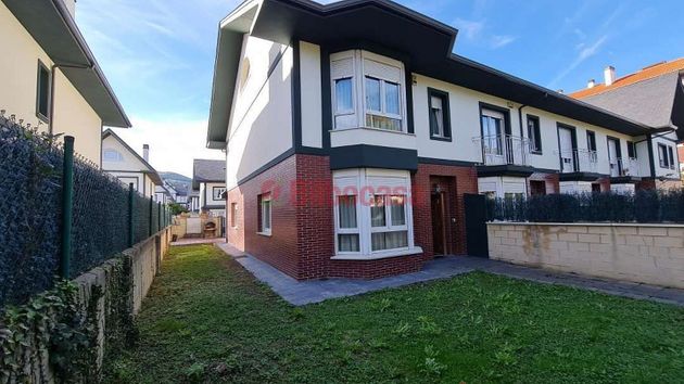 Foto 2 de Casa adossada en venda a Abanto y Ciérvana-Abanto Zierbena de 3 habitacions amb terrassa i garatge