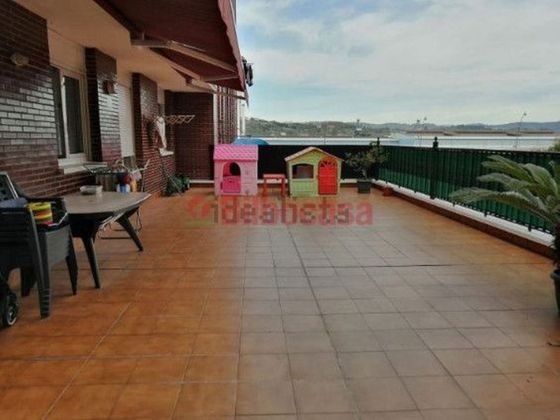Foto 1 de Pis en venda a Sestao de 2 habitacions amb terrassa i jardí