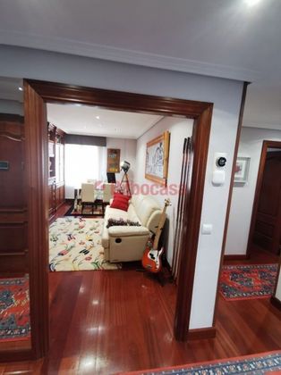 Foto 1 de Àtic en venda a Iralabarri de 3 habitacions amb terrassa i calefacció