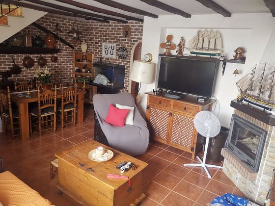 Foto 2 de Casa en venda a calle Ávila de 3 habitacions amb balcó i aire acondicionat
