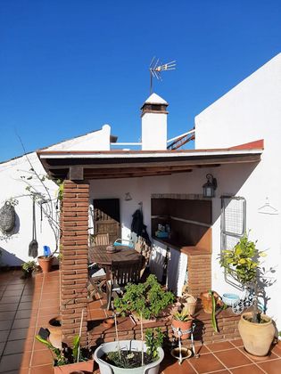 Foto 2 de Casa en venda a Centro Urbano de 2 habitacions amb terrassa i garatge