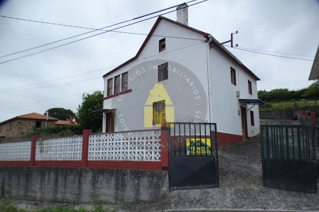 Foto 1 de Casa en venda a Sedes - Pedroso - Doso de 4 habitacions amb calefacció
