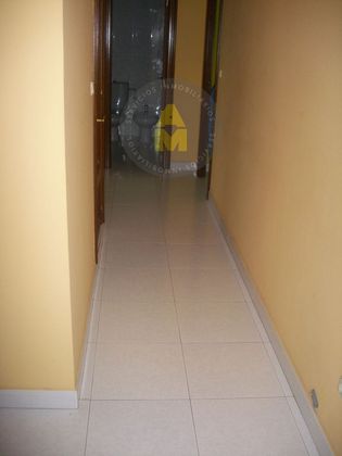 Foto 2 de Venta de piso en Esteiro de 3 habitaciones con terraza y garaje