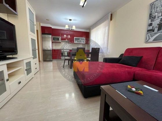 Foto 2 de Alquiler de piso en Ares de 2 habitaciones con garaje y muebles