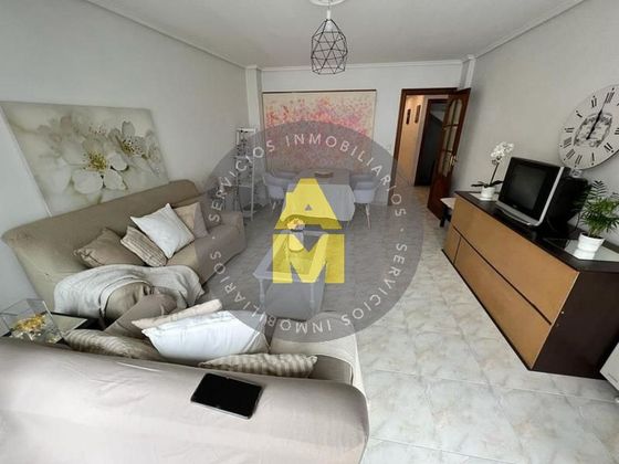 Foto 2 de Pis en venda a Esteiro de 3 habitacions amb garatge i calefacció