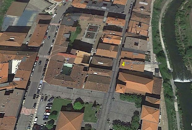 Foto 2 de Venta de local en calle Udiarraga con terraza