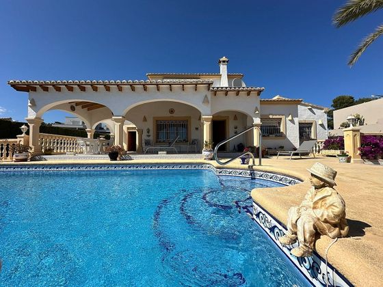 Foto 2 de Chalet en venta en Benimeit - Tabaira de 3 habitaciones con terraza y piscina