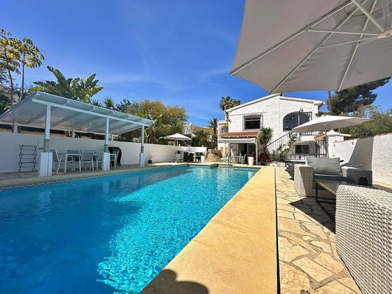 Foto 1 de Xalet en venda a Pinar del Advocat - Cometa de 4 habitacions amb terrassa i piscina