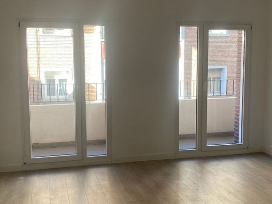 Foto 1 de Piso en alquiler en La Granja de 2 habitaciones con balcón y aire acondicionado