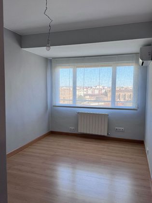 Foto 1 de Piso en alquiler en Pinares de Venecia de 2 habitaciones con terraza y calefacción