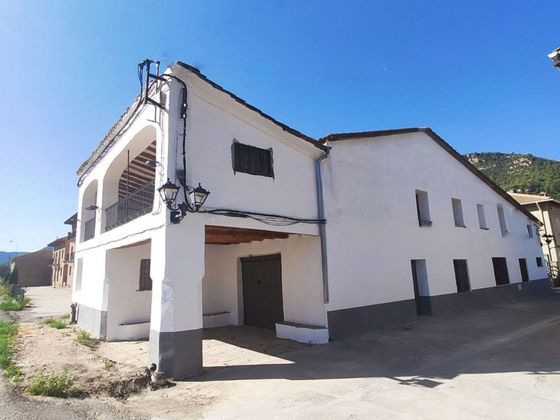 Foto 1 de Casa en venta en Santaliestra y San Quílez de 7 habitaciones con terraza y balcón