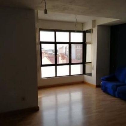 Foto 1 de Pis en venda a Cantalejo de 4 habitacions amb terrassa i calefacció