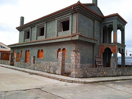 Foto 1 de Casa en venda a Fuenterrebollo de 5 habitacions amb terrassa i garatge