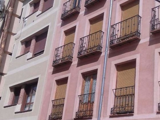 Foto 1 de Dúplex en lloguer a Centro - Segovia de 5 habitacions amb mobles i calefacció