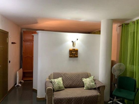 Foto 1 de Alquiler de piso en San Lorenzo de 1 habitación con calefacción