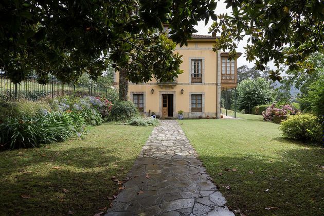 Foto 2 de Xalet en venda a calle Vial Camino de 7 habitacions amb terrassa i jardí