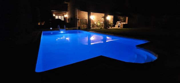Foto 1 de Xalet en venda a Utebo de 5 habitacions amb terrassa i piscina