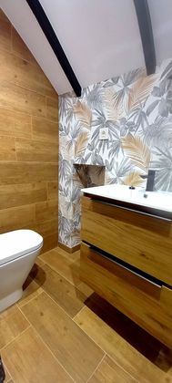 Foto 2 de Ático en venta en Errekaldeberri - Larraskitu de 1 habitación con calefacción y ascensor