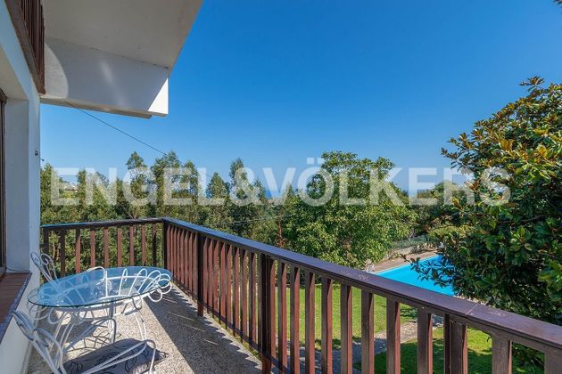 Foto 1 de Xalet en venda a Bermeo de 4 habitacions amb terrassa i piscina