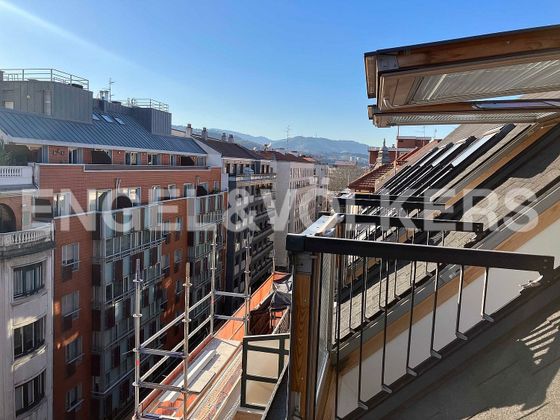 Foto 2 de Àtic en venda a Barrio de Abando de 2 habitacions amb garatge i balcó