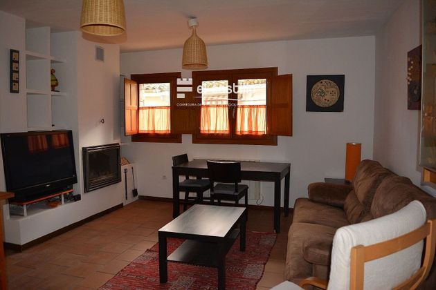 Foto 2 de Casa adossada en venda a Piedralaves de 2 habitacions amb garatge i balcó