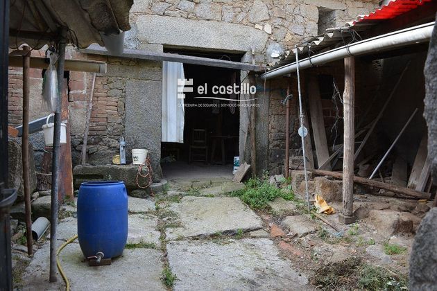 Foto 2 de Casa en venda a Fresnedilla amb jardí