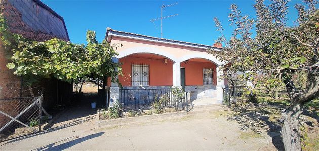 Foto 1 de Xalet en venda a Losar de la Vera de 3 habitacions amb terrassa i jardí