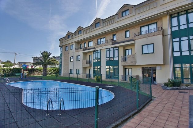 Foto 1 de Pis en venda a calle Viladaide de 2 habitacions amb piscina i jardí