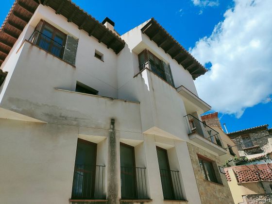 Foto 1 de Edifici en venda a Mora de Rubielos de 600 m²