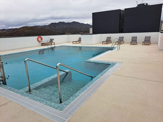 Foto 2 de Piso en alquiler en Palma - Palmilla de 2 habitaciones con terraza y piscina