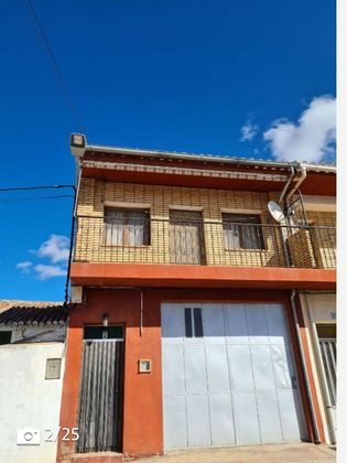 Foto 1 de Venta de casa en plaza Santa Lucía de 3 habitaciones con balcón y calefacción
