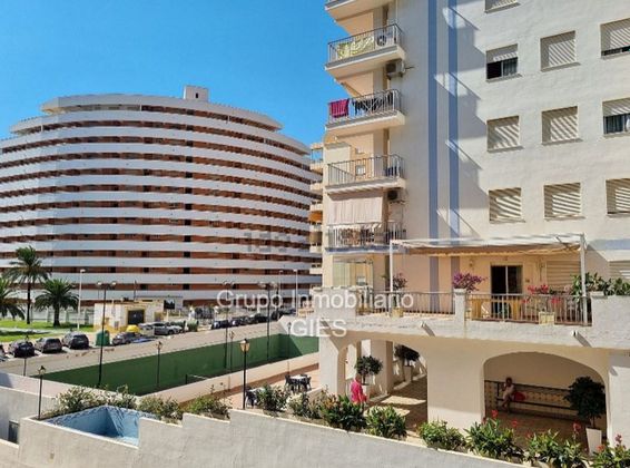 Foto 1 de Pis en venda a calle Pérez Galdós de 3 habitacions amb terrassa i piscina