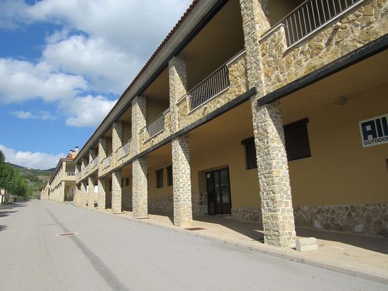 Foto 1 de Dúplex en venda a urbanización Vega de la Selva de 3 habitacions amb terrassa i garatge