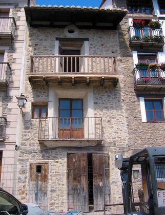 Foto 1 de Casa en venda a plaza De la Fuente de 1 habitació i 250 m²