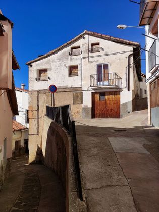 Foto 1 de Casa en venda a calle La Rocha de 5 habitacions i 400 m²