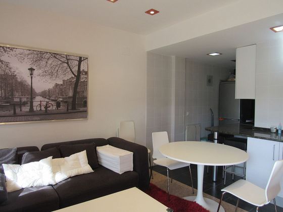 Foto 1 de Pis en venda a calle Vega de la Selva de 1 habitació amb terrassa i garatge