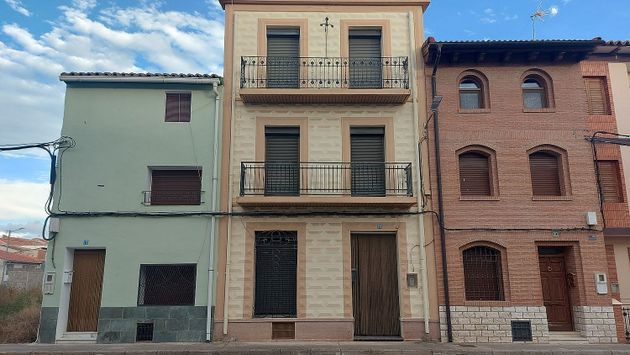 Foto 1 de Venta de casa en calle Real de 5 habitaciones con terraza y garaje