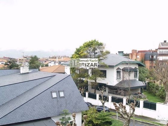 Foto 1 de Pis en venda a Neguri de 3 habitacions amb terrassa i garatge
